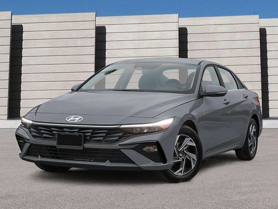 2026 Hyundai Elantra Luxury