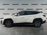2025 Hyundai Tucson Hybrid Ultimate image 2