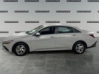2025 Hyundai Elantra Essential IVT