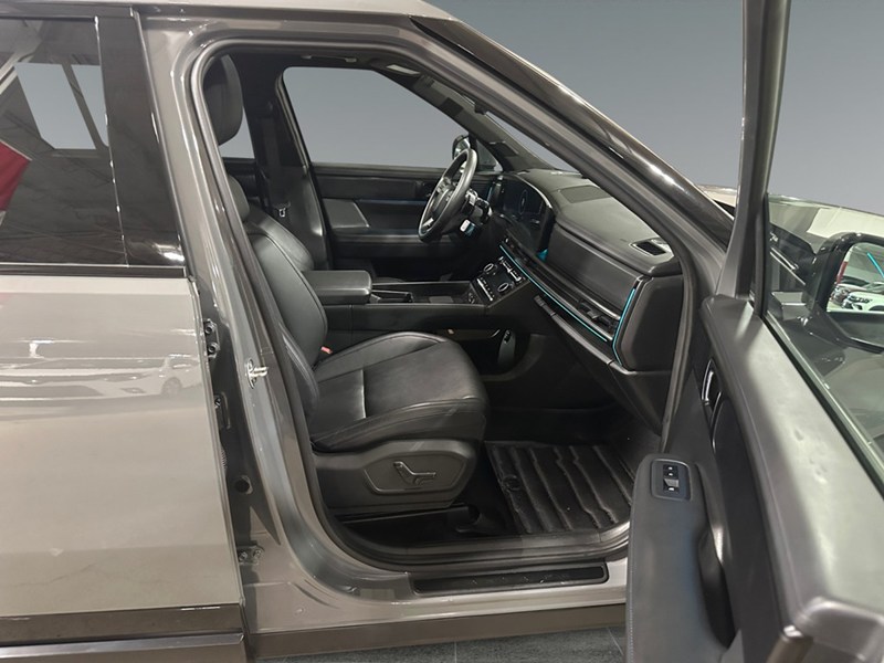 2024 Hyundai Santa Fe Ultimate Calligraphy AWD