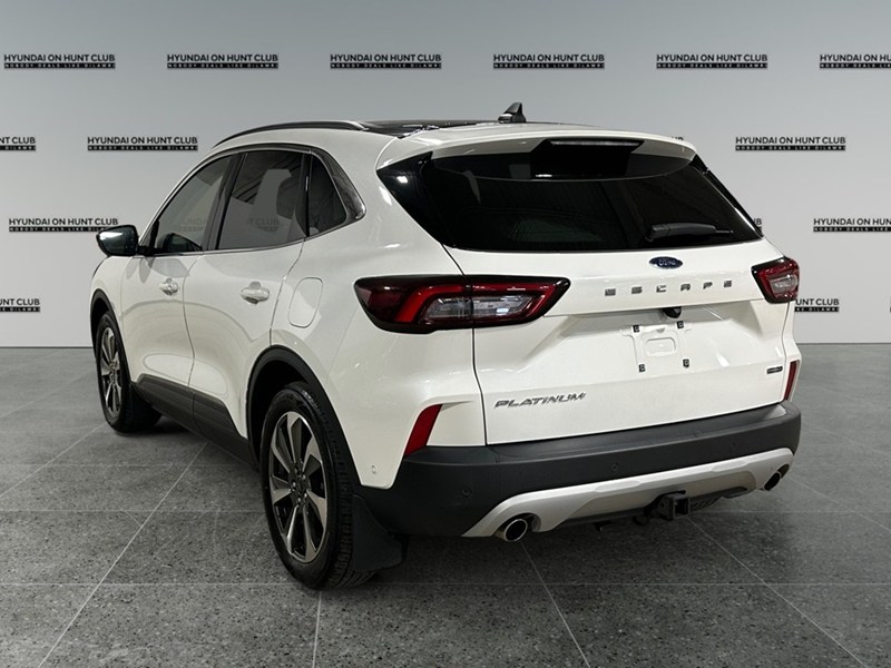 2023 Ford Escape Platinum AWD HYBRID