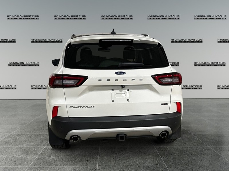2023 Ford Escape Platinum AWD HYBRID