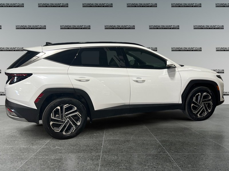 2025 Hyundai Tucson Hybrid Ultimate AWD