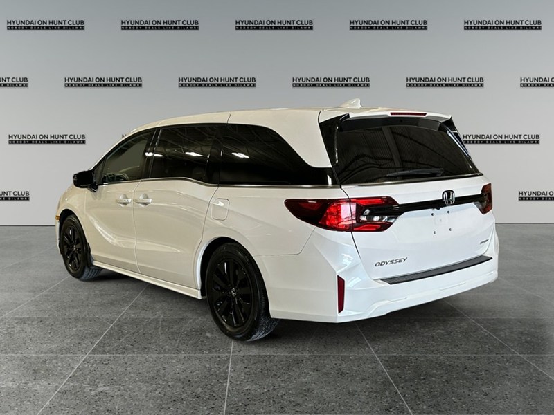 2025 Honda Odyssey Sport-L Auto