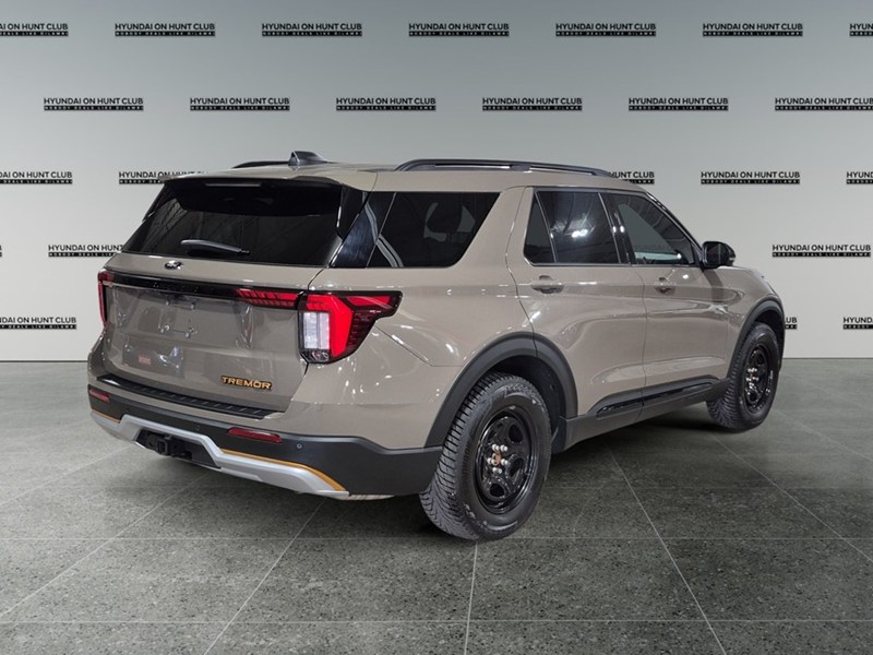 2026 Ford Explorer Tremor 4WD