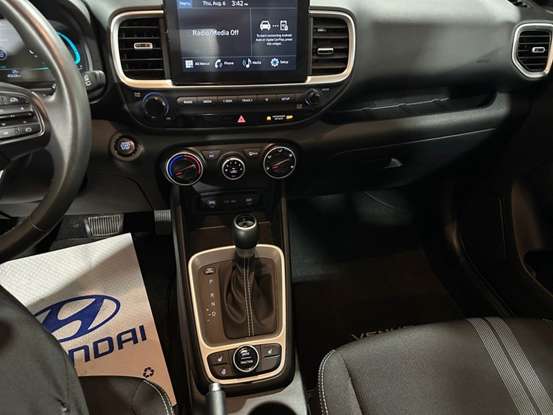 2025 Hyundai Venue Preferred IVT