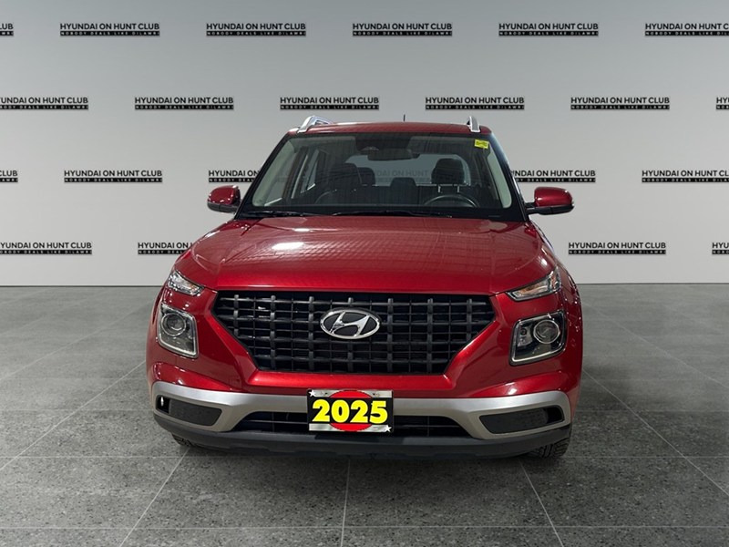 2025 Hyundai Venue Preferred IVT