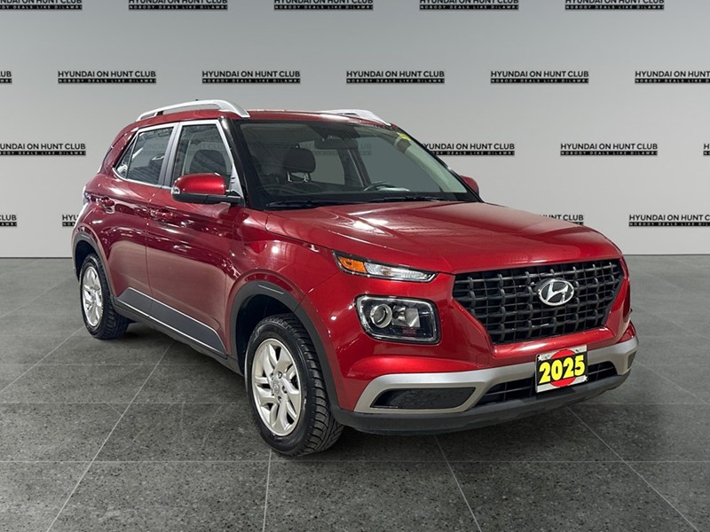 2025 Hyundai Venue Preferred IVT