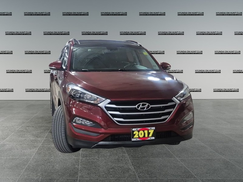 2017 Hyundai Tucson AWD 4dr 2.0L Luxury