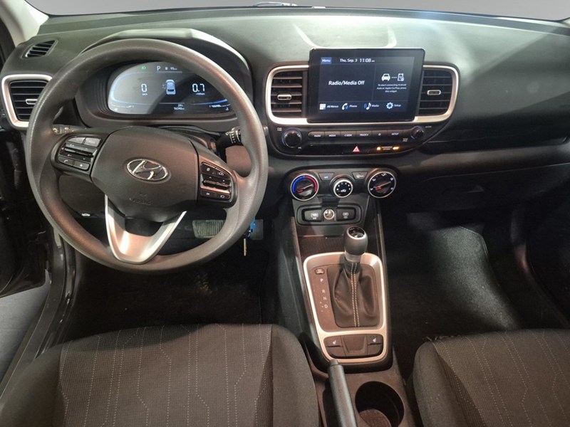 2024 Hyundai Venue Essential IVT