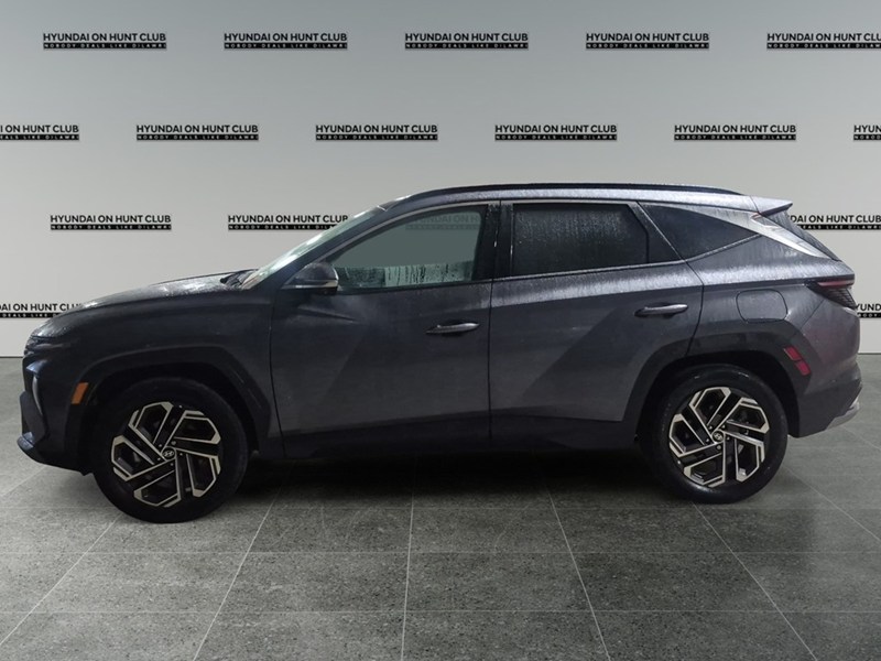 2025 Hyundai Tucson Hybrid Ultimate AWD